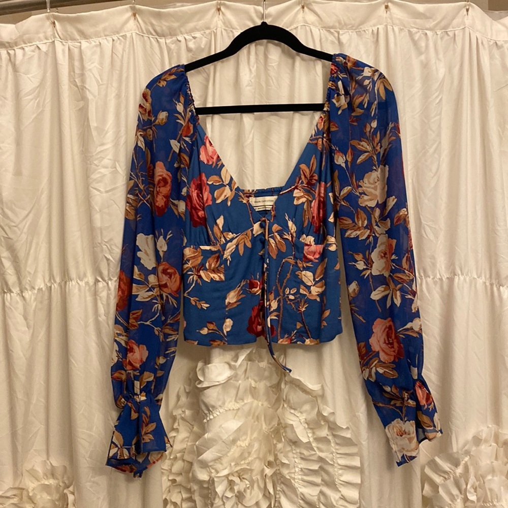 Urban Outfitters | Brand New Long Sleeve Floral Top | Size Small